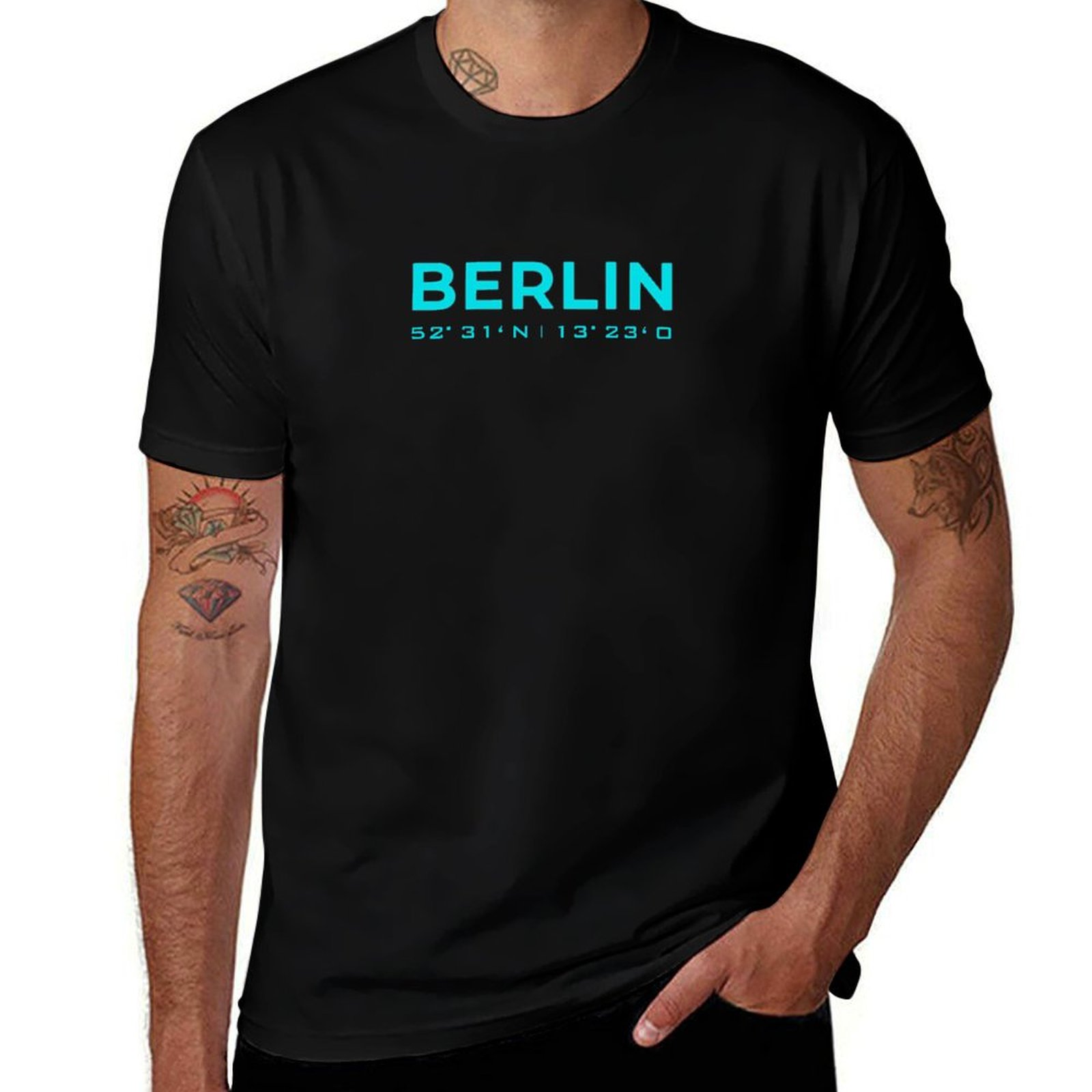 Футболка с изображением дома Б – обзор и цена Street Fashion Berlin